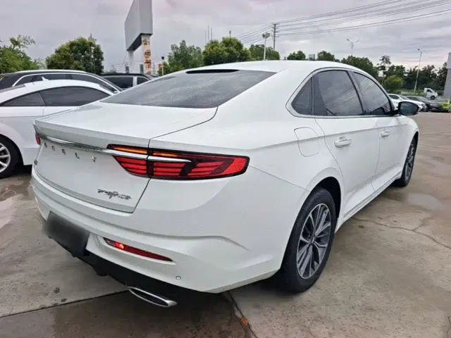 Geely Xingrui — Фото автомобиля 6