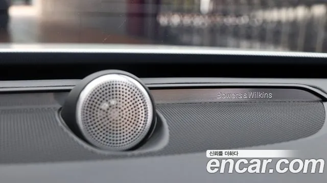 Volvo XC90 Generation 2 — Фото автомобиля 12