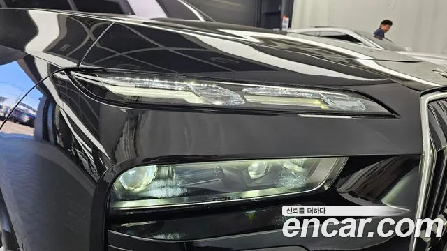 BMW i7 G70 — Фото автомобиля 7
