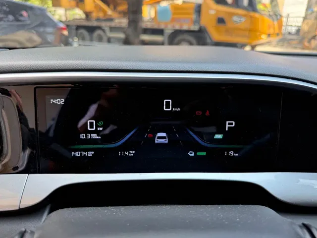 Geely Starry Wish — Фото автомобиля 12