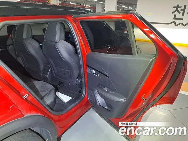 Peugeot 2008 Generation 2 — Фото автомобиля 13