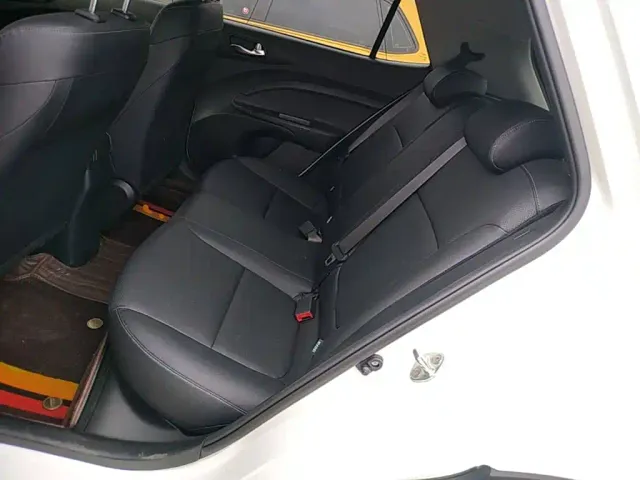 Kia KX1 — Фото автомобиля 12
