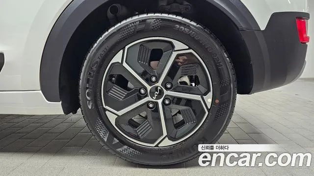 Kia Niro The All New — Фото автомобиля 6