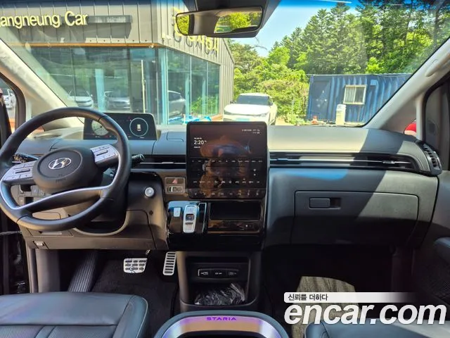 Hyundai Staria Staria — Фото автомобиля 19