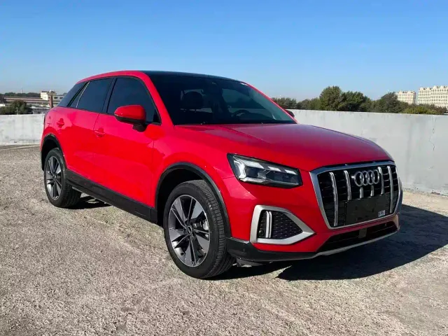 Audi Q2L — Фото автомобиля 3
