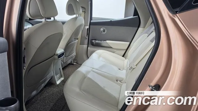 Genesis GV60 — Фото автомобиля 11