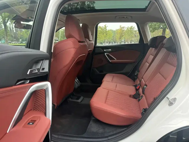 BMW X1 — Фото автомобиля 5