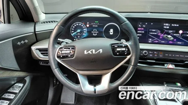 Kia K8 2.5 Бензин 2WD — Фото автомобиля 13