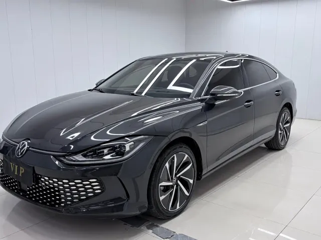 Фотография автомобиля — Volkswagen Lamando