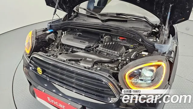 Mini Countryman — Фото автомобиля 5