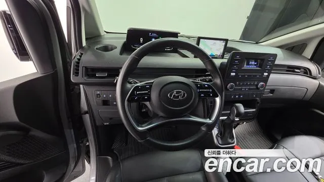 Hyundai Staria — Фото автомобиля 13