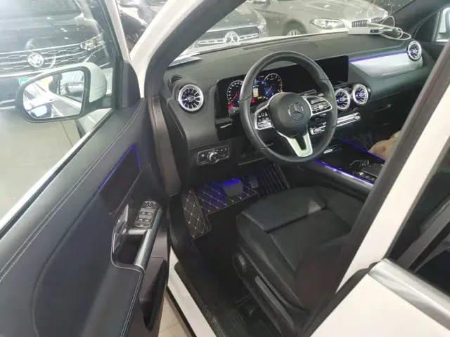 Mercedes-Benz GLA-Class — Фото автомобиля 15