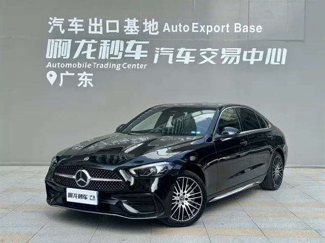 Фотография автомобиля — Mercedes-Benz C-Class
