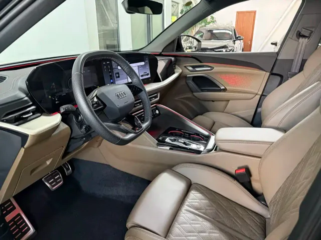Audi Q5L — Фото автомобиля 6