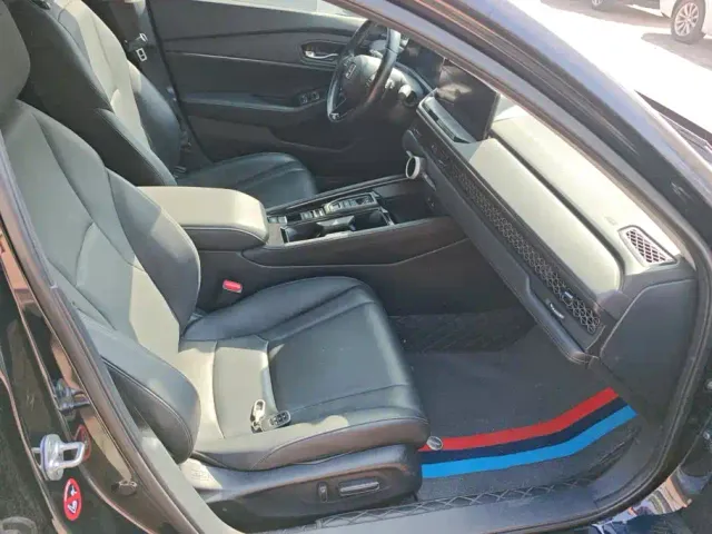 Honda Accord — Фото автомобиля 8