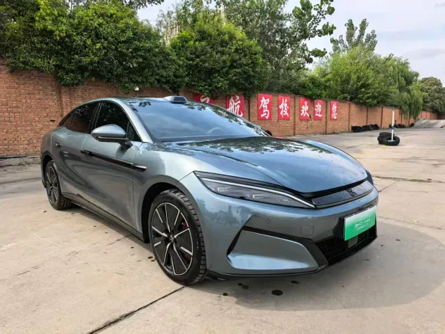 BYD Han L — Фото автомобиля 2