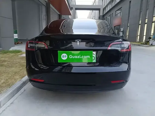 Tesla Model 3 2022 Model Rear-Wheel Drive Version — Фото автомобиля 5