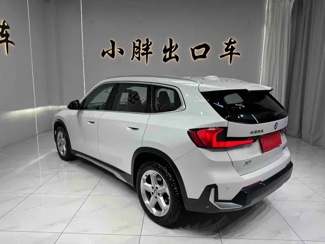 BMW X1 — Фото автомобиля 6