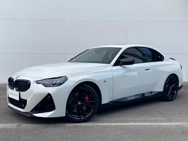 Фотография автомобиля — BMW M240i
