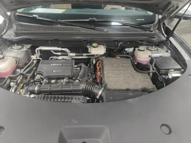 BYD Song Pro — Фото автомобиля 10