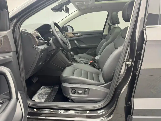 Volkswagen Tharu — Фото автомобиля 4
