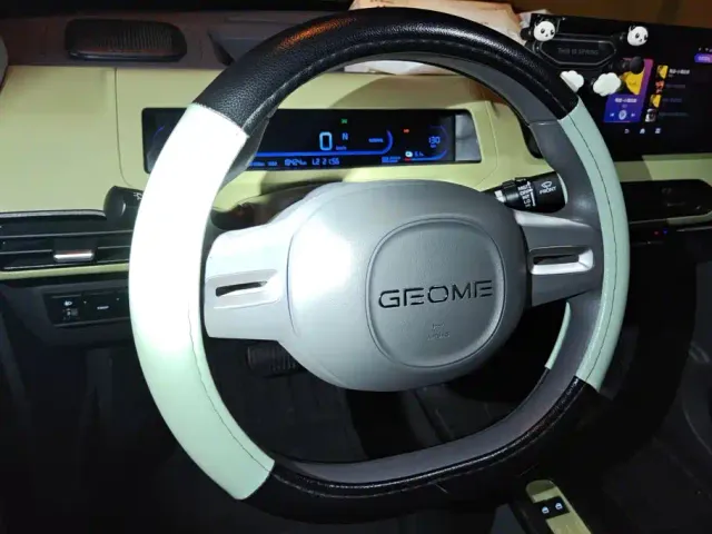 Geely Panda — Фото автомобиля 15