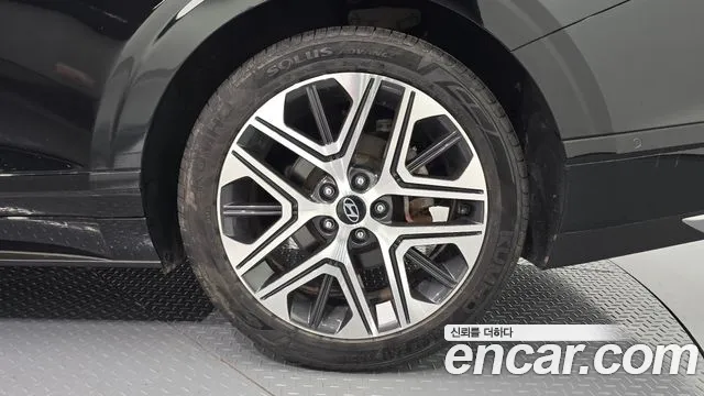 Hyundai Grandeur GN7 — Фото автомобиля 6