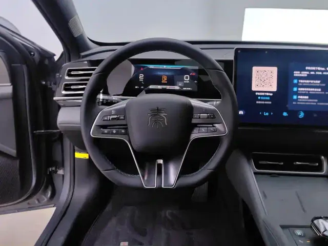 BYD Qin L 2024 DM-i 120KM Excellence Model — Фото автомобиля 15