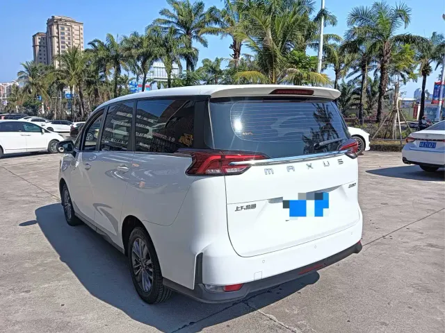 Maxus G50 — Фото автомобиля 10