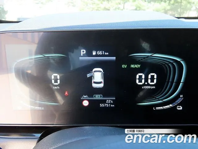Kia Niro The All New — Фото автомобиля 8