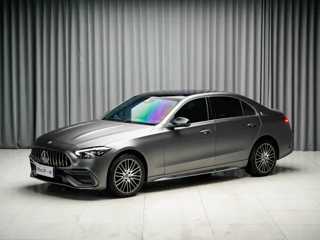 Фотография автомобиля — Mercedes-Benz C-Class