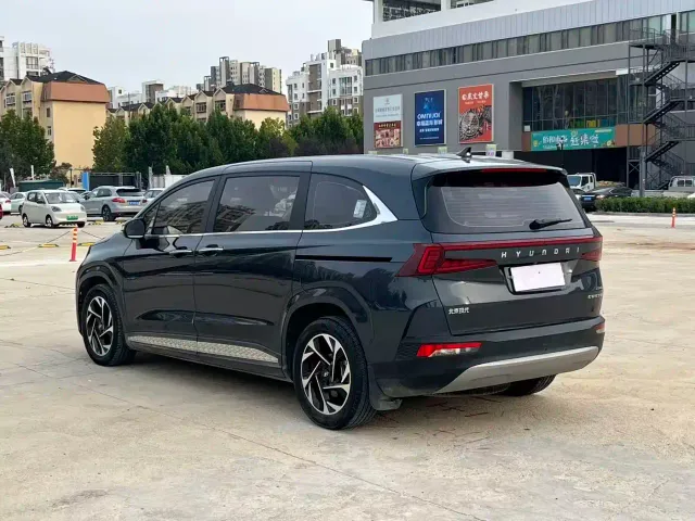 Hyundai Custo — Фото автомобиля 6