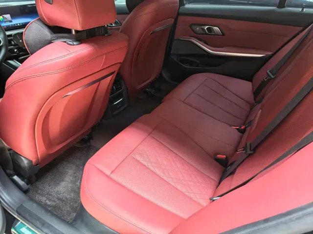 BMW 3 Series — Фото автомобиля 13