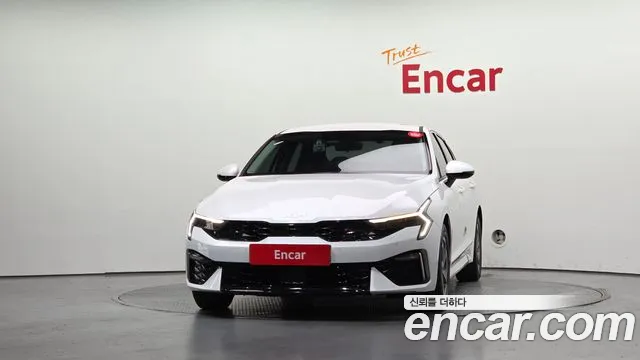 Kia K5 Новый K5 3 поколение 2.0 LPi(Для проката) — Фото автомобиля 3