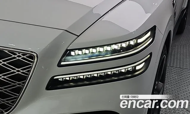 Genesis GV80 — Фото автомобиля 7