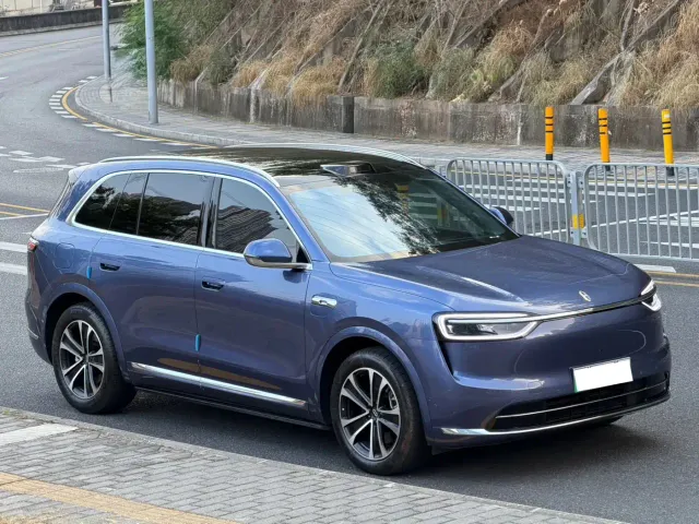Aito M7 — Фото автомобиля 6