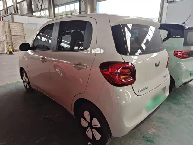 Wuling Hongguang Mini EV — Фото автомобиля 4