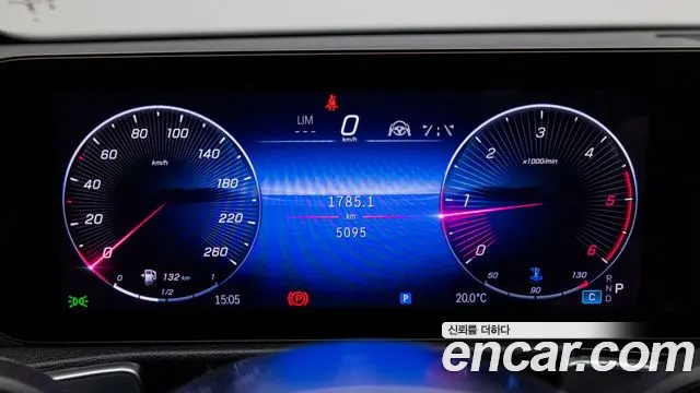 Mercedes-Benz GLB-Class — Фото автомобиля 8