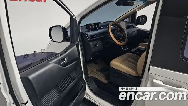 Hyundai Staria Staria Карго 5 мест — Фото автомобиля 10