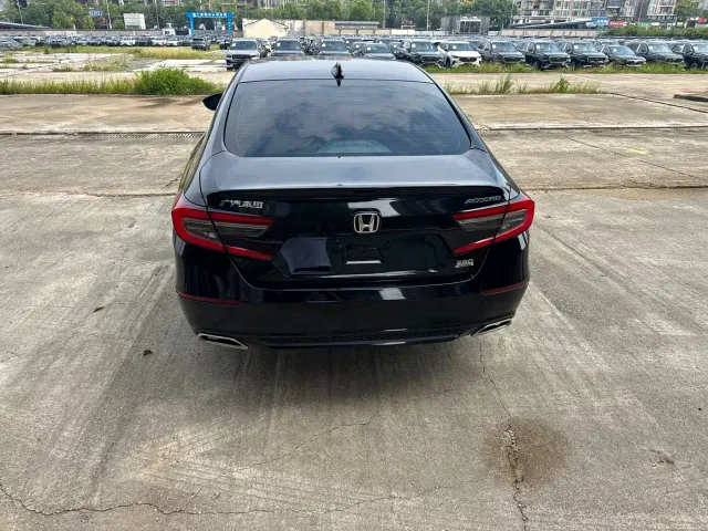 Honda Accord — Фото автомобиля 5