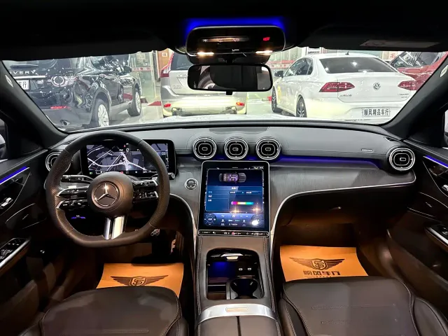 Mercedes-Benz C-Class — Фото автомобиля 21