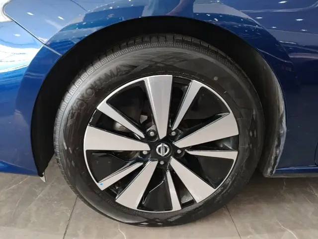 Nissan Teana — Фото автомобиля 22