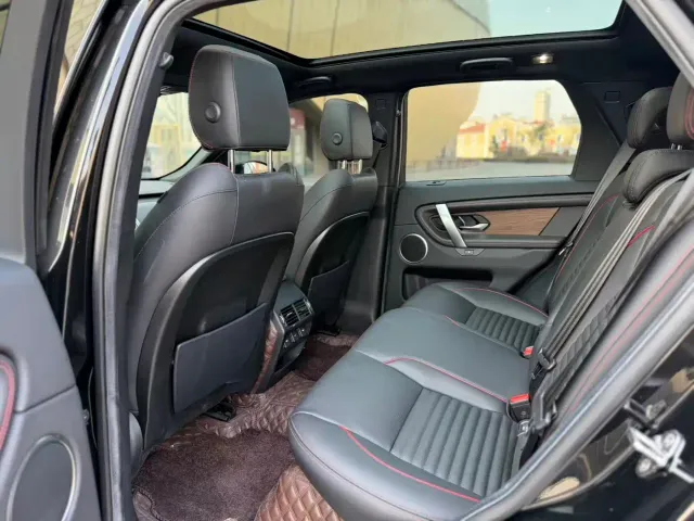 Land Rover Discovery Sport — Фото автомобиля 7