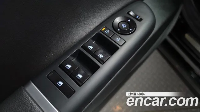 Hyundai Grandeur GN7 — Фото автомобиля 26