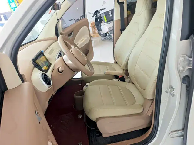 Wuling Hongguang Mini EV — Фото автомобиля 14