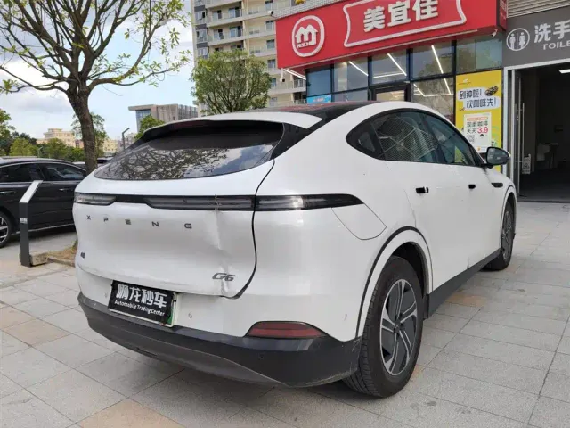 Xpeng G6 — Фото автомобиля 9