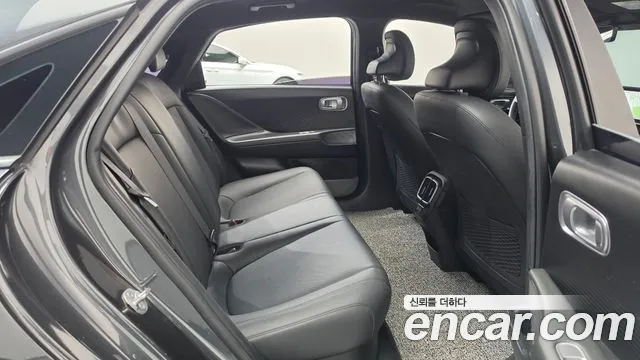 Hyundai Ioniq 6 — Фото автомобиля 17