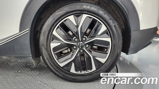 Kia EV6 — Фото автомобиля 21