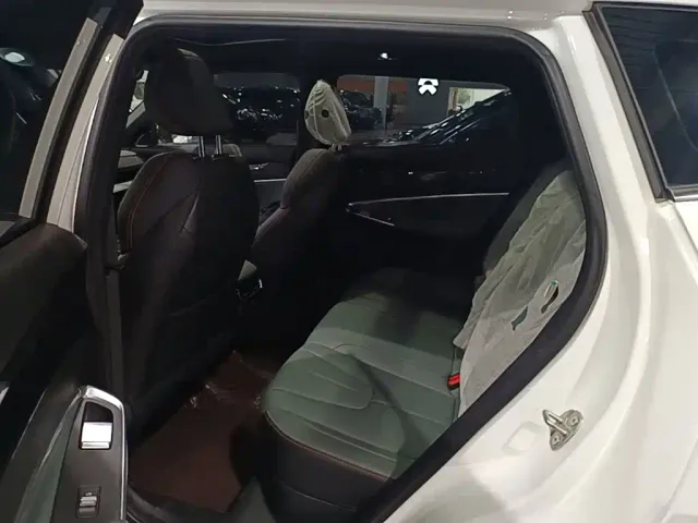 Geely Boyue — Фото автомобиля 16