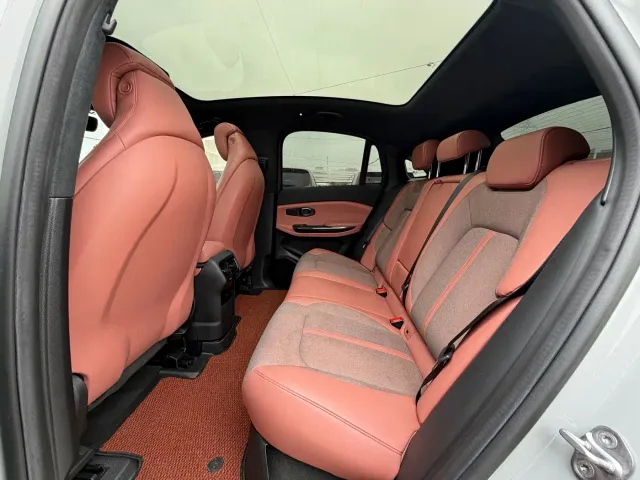 Nio EC6 — Фото автомобиля 8